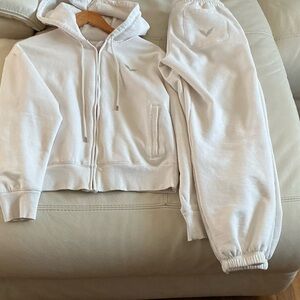 Victoria secret angels off White Hoodie and Sweatpants fleece set small